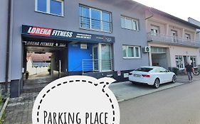 Apartment Anna - Free Pickup From Or Dropoff To Zagreb Airport, Please Give Three Days Advance Notice - Long-Term Parking With Airport Transport Possibility